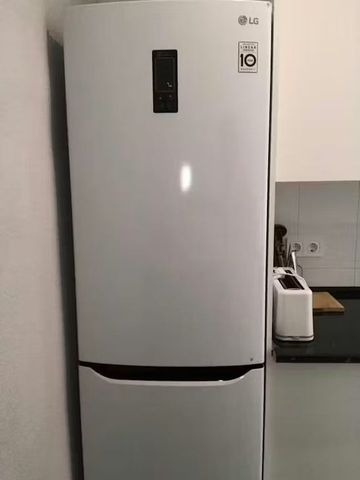 Calle de Venancio Martín, Madrid, Community of Madrid 28038 - Photo 2