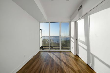 For Lease - 370 Martha Street Unit# 605, Burlington, Ontario - Photo 5