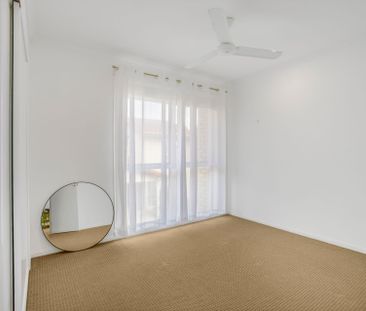 Neat and Tidy Townhouse in Great Location! - Photo 4