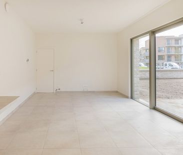 Gelijkvloersappartement met 3 slaapkamers - Photo 1