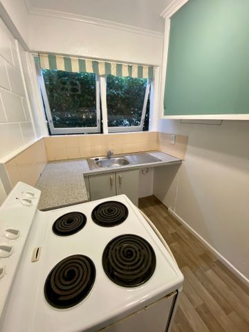 Cute Mission Bay Unit - Photo 4