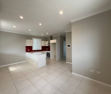 Modern and Spacious ! - Photo 6