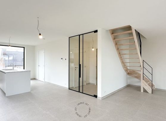 Appartement te huur - Photo 1