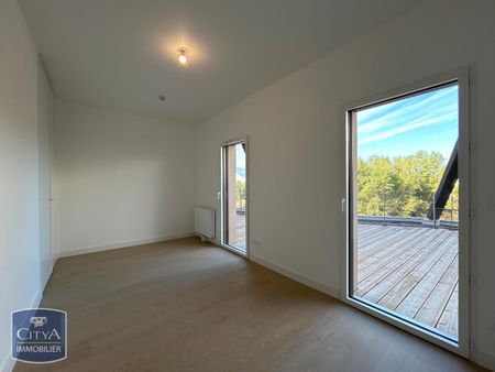 Location Appartement 4 pièces 97m² BORDEAUX 33100 - Photo 3