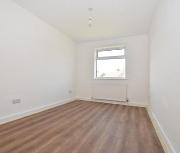 3 bedroom bungalow to rent - Photo 4