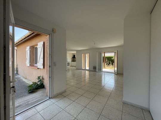 Location Maison 5 pièces 126m² LA SALVETAT ST GILLES 31880 - Photo 1