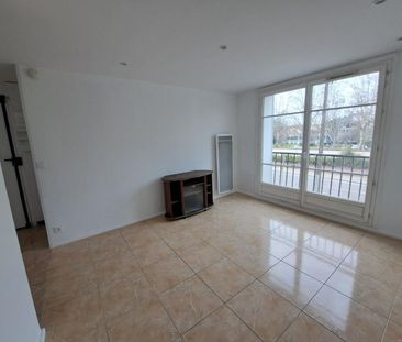 Appartement À Louer 3 Pièces , 50 M² - Photo 3