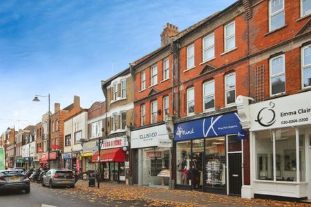 3 bedroom flat to rent - Photo 2