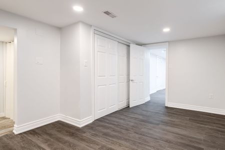 For Lease - 41 Woolley Street, Cambridge, Ontario - Photo 2