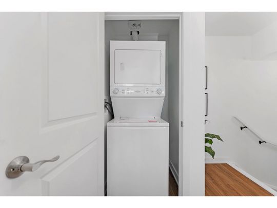 For Lease - 37 Danforth Road Unit# 350, Toronto, Ontario - Photo 1