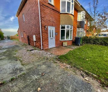 3 bedroom semi-detached house to rent - Photo 4