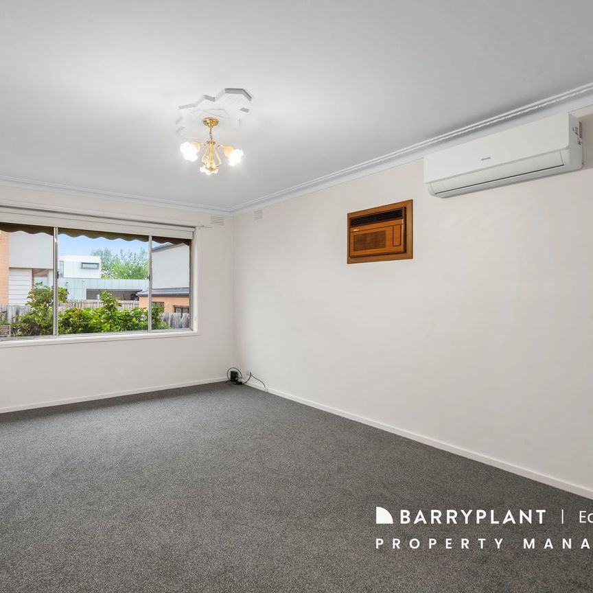 2-Bedroom Unit in Convenient Box Hill Location - Photo 1