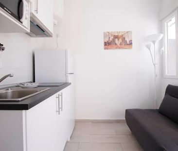 Calle de Santoña, Madrid, Community of Madrid 28026 - Photo 3