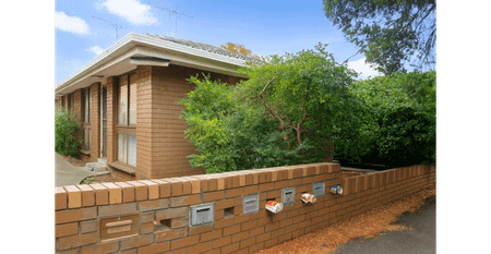 One Bedroom Delight! - Photo 4