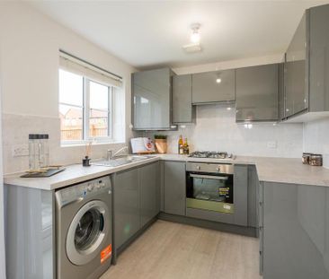 2 bedroom semi-detached house to rent - Photo 1