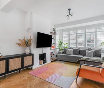 4 bedroom terraced house to rent - Photo 1