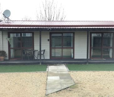 Warm 1BR Home in Bryndwr w/Deck - Photo 3