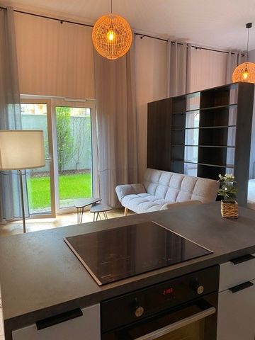 mieszkanie w centrum z ogródkiem – zdjęcie 2