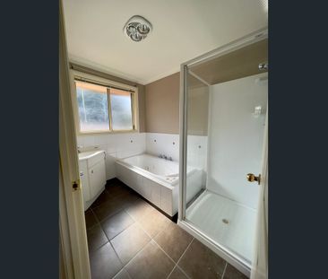 Great spacious living in the heart of Moonah - Photo 1