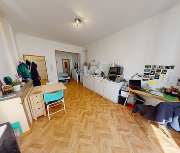 A louer / Grand Studio 29M² Centre Ville de VIENNE . - Photo 4