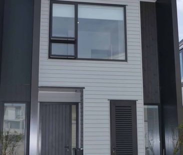 Contemporary Architectural Townhouses — One Year Young and Ready to... - Photo 1