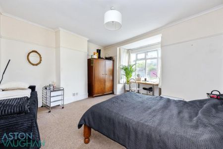 4 bedroom terraced house to rent - Photo 5