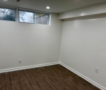 For Lease - 736 Sunnypoint Drive Unit# Basement B, Newmarket, Ontario - Photo 6