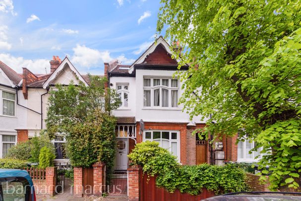 Fernwood Avenue, Streatham - Photo 1