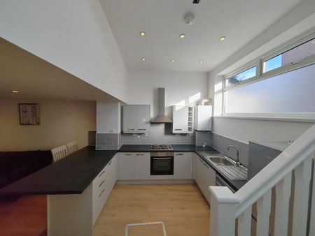 1 bedroom flat to rent - Photo 4