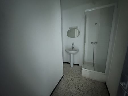 AGENCE BAZILLE - Appartement type 2 à Ganges - Photo 4