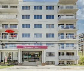 1 room apartment of 52m² in Montreal - Photo 1