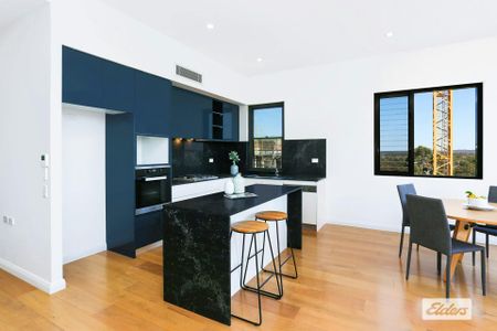 Penthouse - Pets on Application - Photo 3