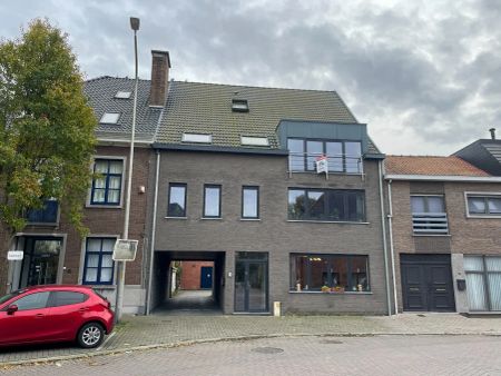 Ruim appartement met 2 slaapkamers en terras - Photo 4