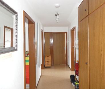 Ihr neues Zuhause: Gemütliche 3-Zimmer-Dachgeschosswohnung in guter... - Foto 4