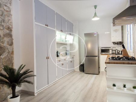 Temporary rental apartment near Plaça Sant Jaume - Photo 4