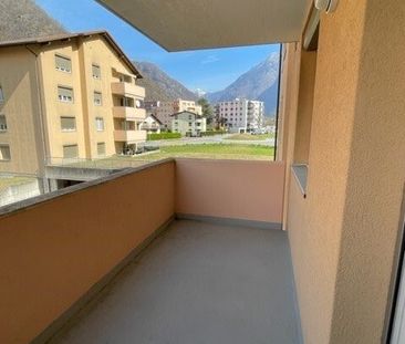 Rent a 1 ½ rooms apartment in Roveredo - Photo 4