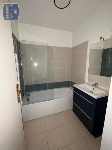 Appartement à louer 2 pièces 43.8m² - Photo 3