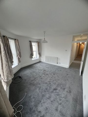 2 Bed Flat, Soundwell Road, BS16 - Photo 4