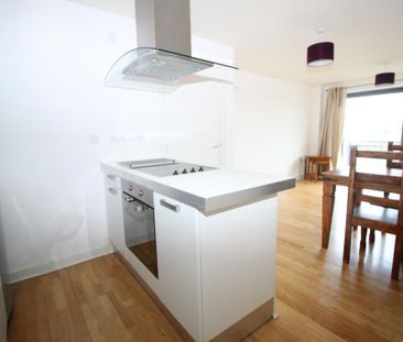 1 bedroom flat to rent - Photo 6