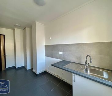 Location Appartement 3 pièces 88m² PARIS 16ème - Photo 5