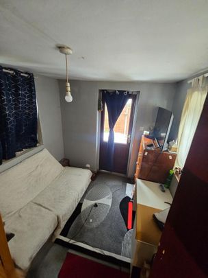 2 bedroom bungalow to rent - Photo 1