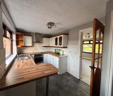 30 Prospect Park, Carrickfergus, BT38 8QA - Photo 4