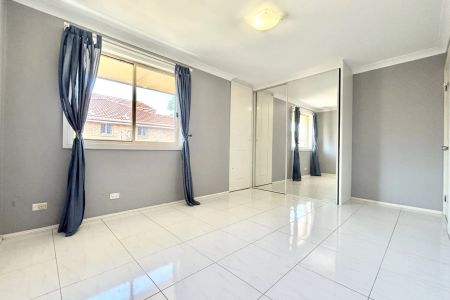 2/31 Livingstone Road, Lidcombe. - Photo 3