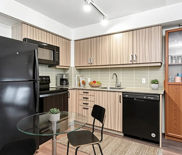 For Lease - 30 Meadowglen Place Unit# 1709, Toronto, Ontario - Photo 4