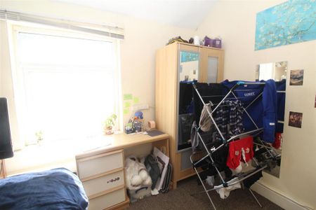 1 bedroom house to rent - Photo 2