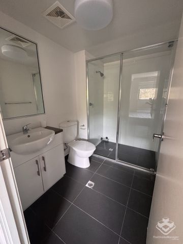 Furnished Ground Floor Apartment – Close to JCU & Townsville University Hospital - Photo 4