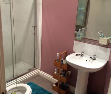 6 Bed Semi-Detached House, Upperthorpe, S6 - Photo 3