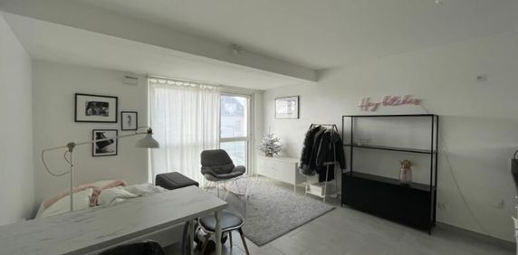 BREST STRASBOURG - Studio récent de 28m² avec parking - Photo 2