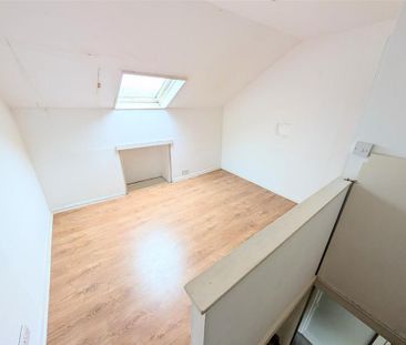 2 bedroom terraced house to rent - Photo 6