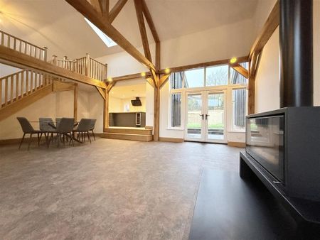 3 bedroom detached house to rent - Photo 5